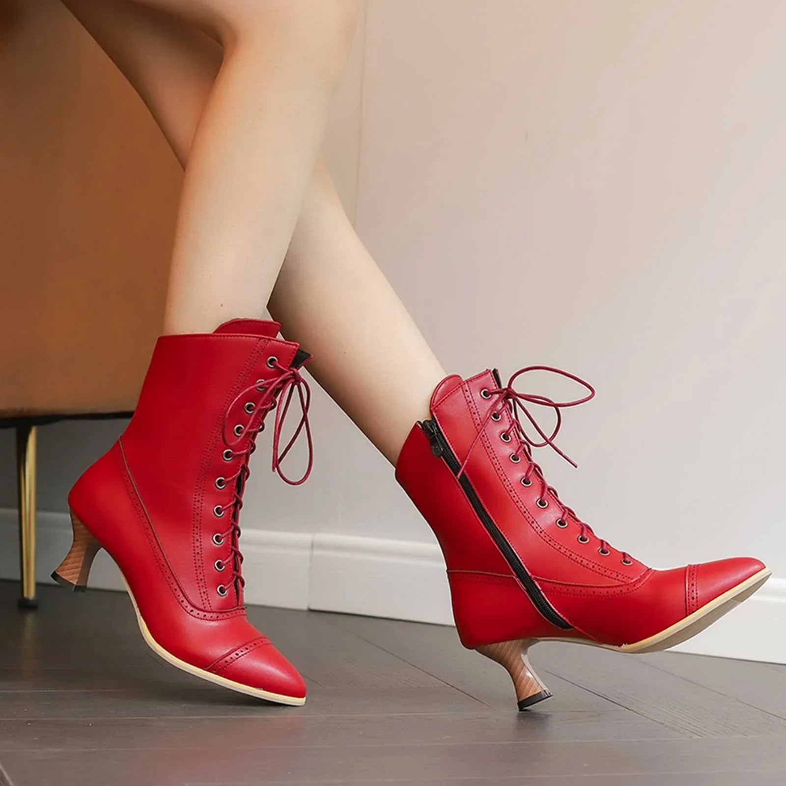 PMUYBHF Female Women Sandals and Slides Lace up British Boots Wine Glasses and Round Headed Solid Color Large Women's Short Boots Red 38