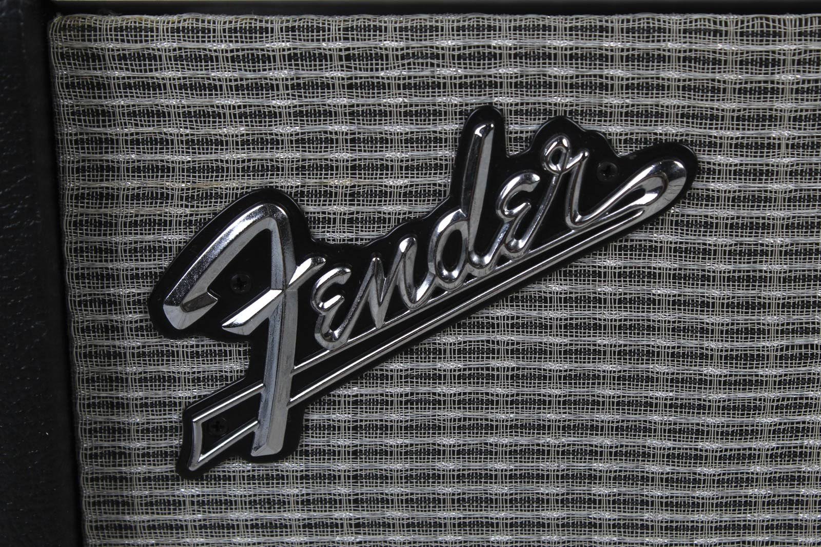 Fender Deluxe VM Vintage Modified 2-Channel 40-Watt 1x12x22 Guitar Combo