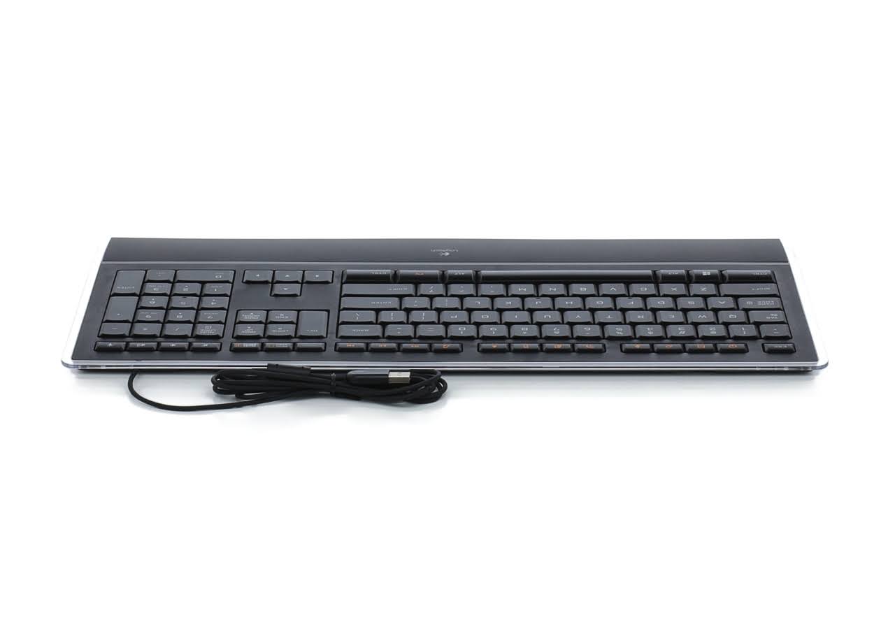 Logitech Illuminated Keyboard K740