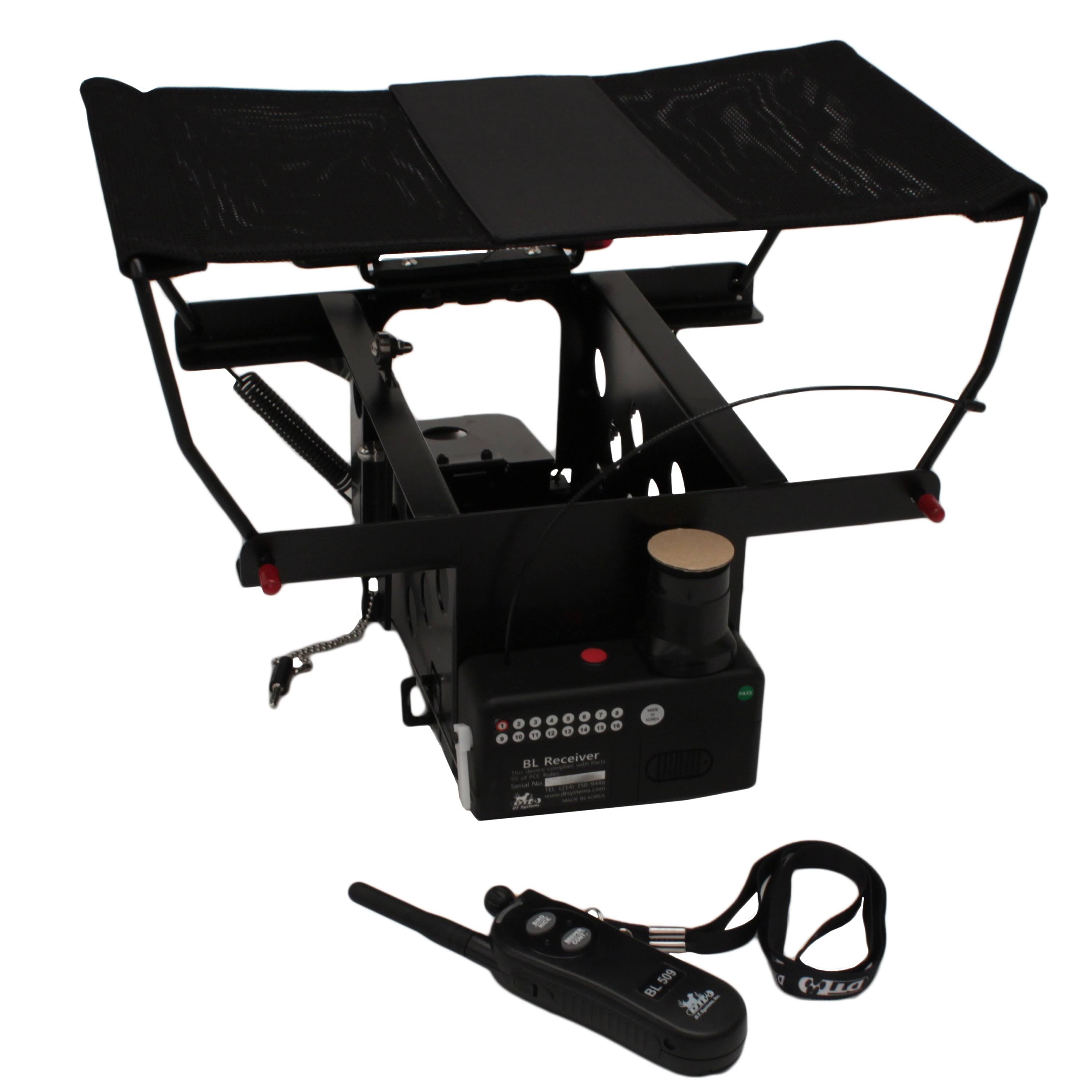 D.T. Systems Remote Bird Launcher