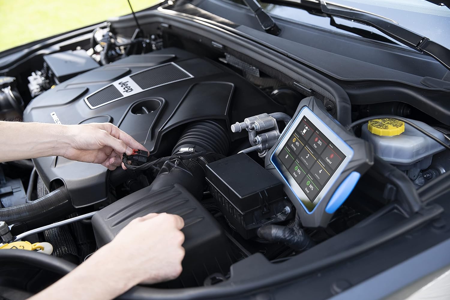 Innova 7111 OBD2 Tablet - BiDirectional Scan Tool & Professional OBD2 Code Reader - ABS Scan/Bleeding, TPMS, SRS, Enhanced Data Stream, and Reset Functions Car Diagnostic Tool - All Systems Scanner