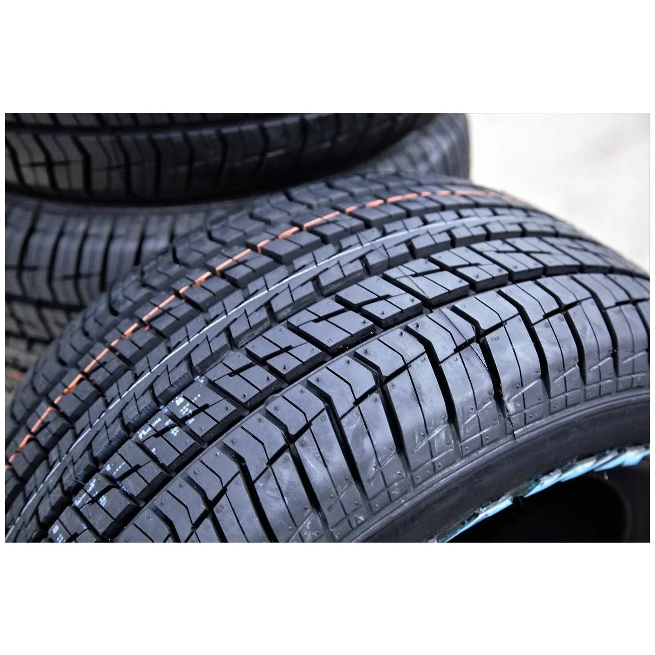 Firestone Firehawk Indy 500 275/60R15 107S Performance All Season Tire